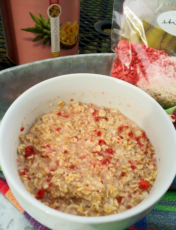 Homemade Instant Fruit & Cream Oatmeal
