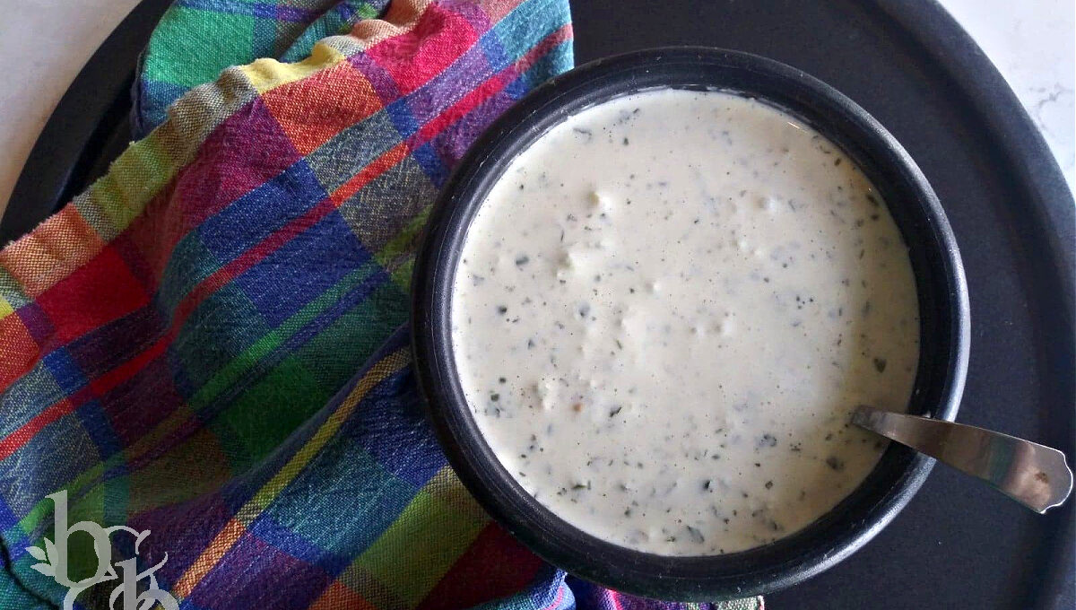 Creamy Tomatillo Dressing