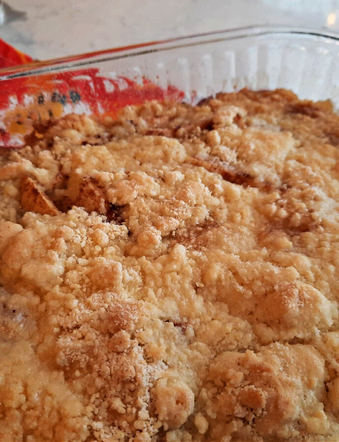 Bea’s Apple Cobbler