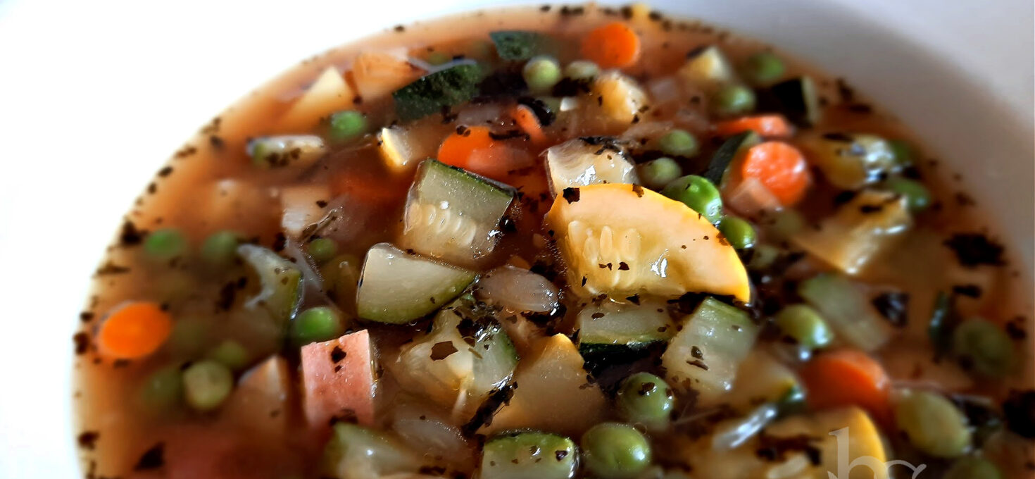 Simple Summer Minestrone